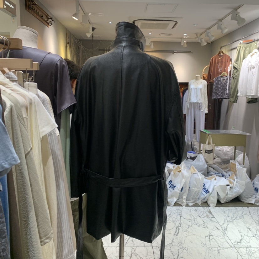 HOWFF東大門㊣實拍女裝新款時尚人氣熱賣真品職業夾克含腰帶HOWFF夾克