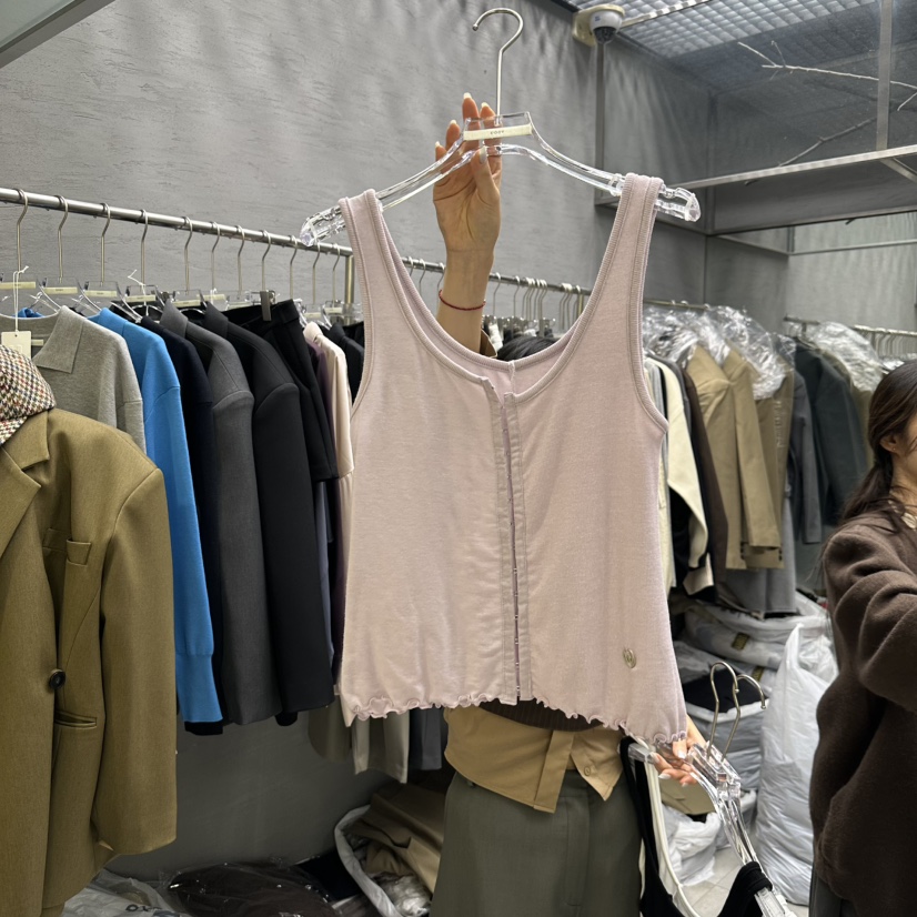 UOOV東大門㊣直郵女裝新品25秋冬休閑職業推薦真品吊帶背心UOOV吊帶/背心