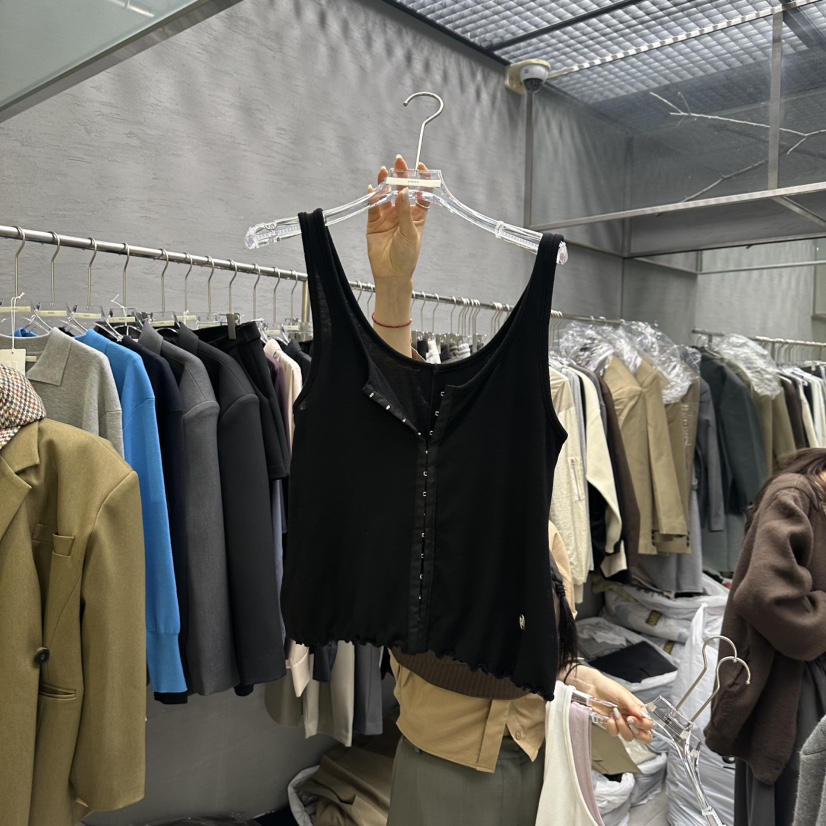 UOOV東大門㊣直郵女裝新品25秋冬休閑職業推薦真品吊帶背心UOOV吊帶/背心圖色5