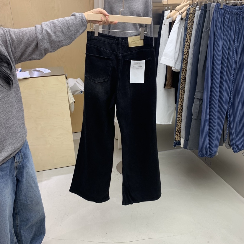 PLEASURE東大門㊣直郵女裝新品時尚熱賣休閑25秋冬職業牛仔褲PLEASURE牛仔褲