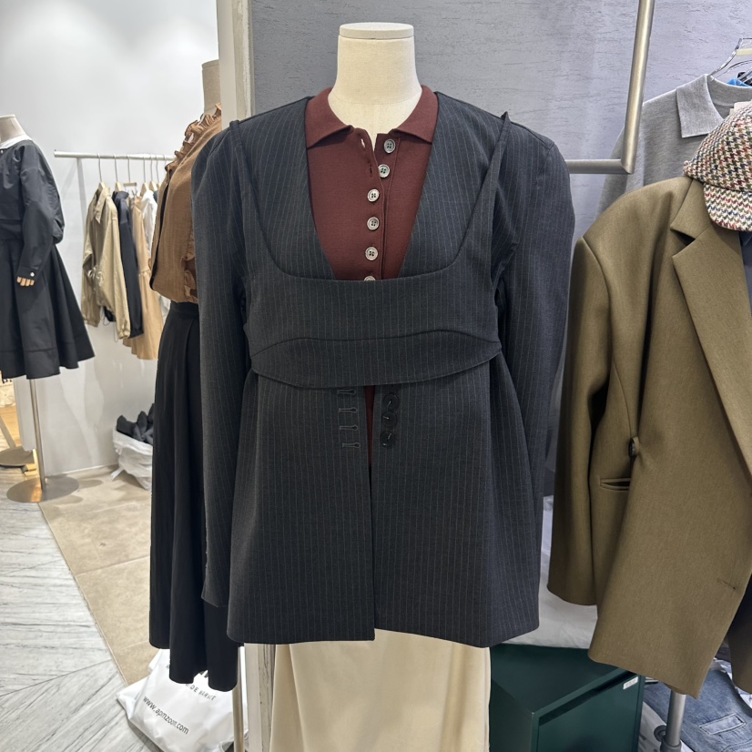 UOOV東大門㊣代購女士新品人氣職業熱賣25秋冬夾克不含吊帶UOOV夾克圖色2