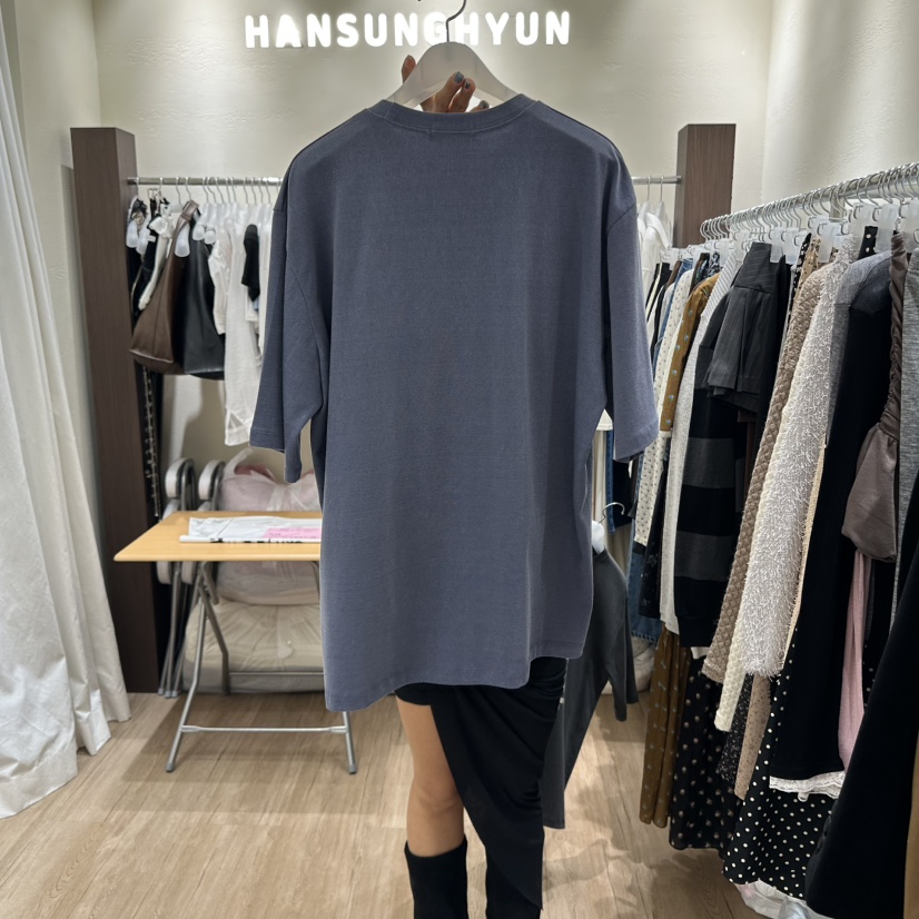 HANSUNGHYUN韓國代購㊣女士新品25秋冬真品職業熱賣人氣T恤HANSUNGHYUNT恤