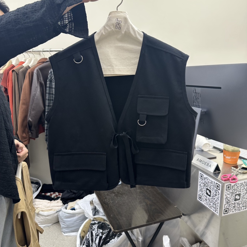 AMOEBA東大門㊣代購女裝新品熱賣人氣推薦25秋冬真品馬甲口袋AMOEBA馬甲圖色2