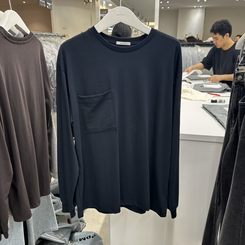HELVETICA韓國代購㊣女裝新品真品推薦時尚職業長袖T恤口袋HELVETICA長袖T恤圖色4