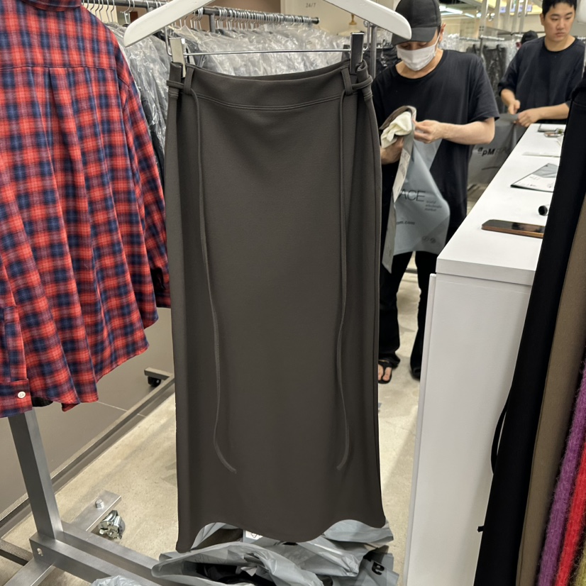 HELVETICA韓國直郵㊣女裝新品職業推薦25秋冬休閑長裙含腰繩HELVETICA長裙