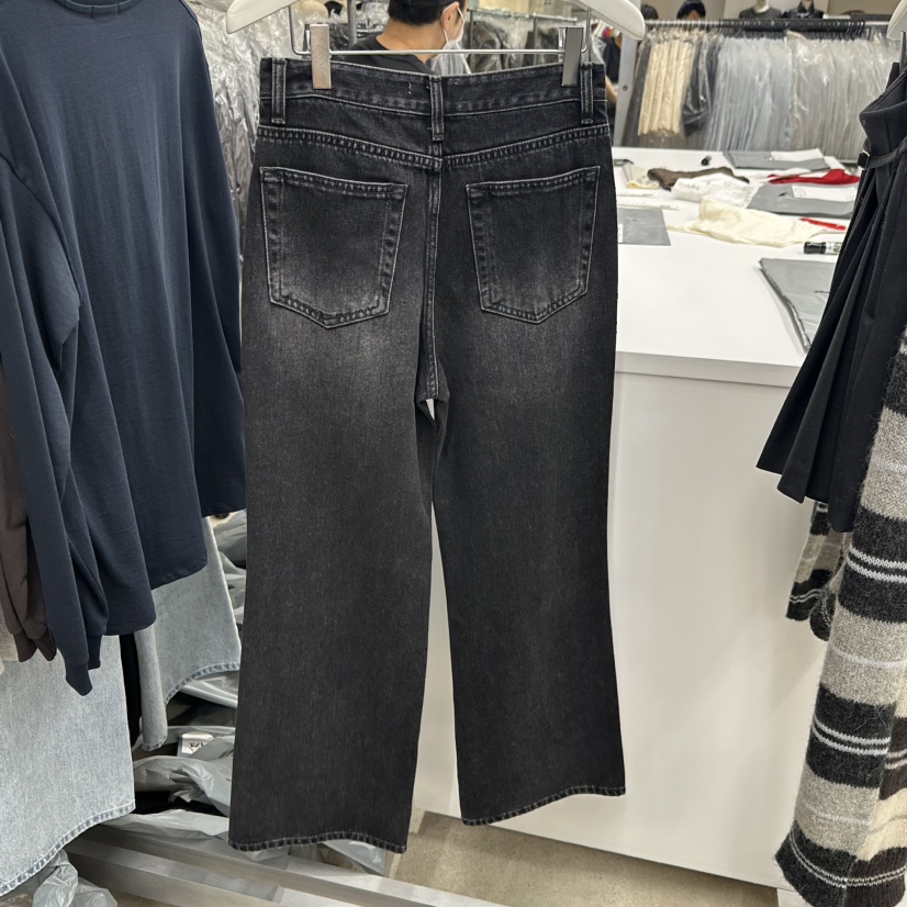 HELVETICA東大門㊣直郵女裝新品人氣職業時尚推薦牛仔褲柔軟HELVETICA牛仔褲
