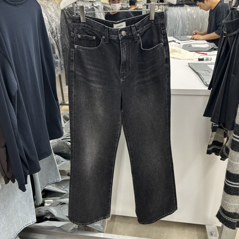 HELVETICA東大門㊣直郵女裝新品人氣職業時尚推薦牛仔褲柔軟HELVETICA牛仔褲