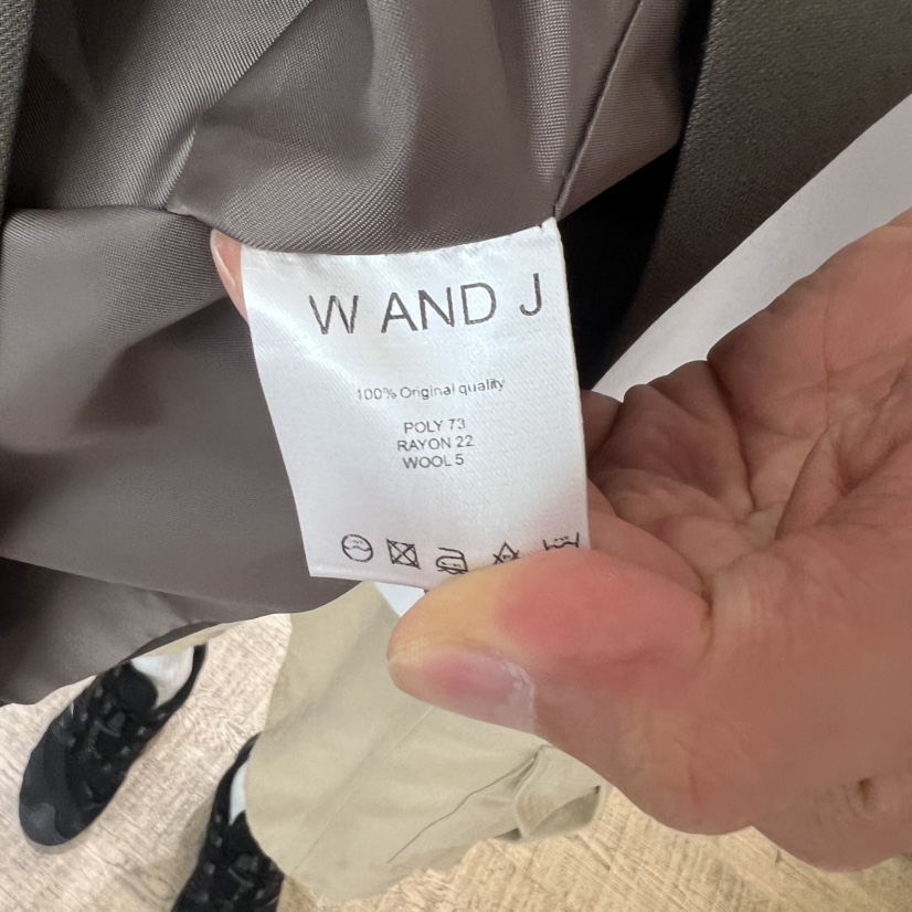 W AND J東大門㊣實拍女士新品休閑推薦時尚職業真品25秋冬馬甲W AND J馬甲