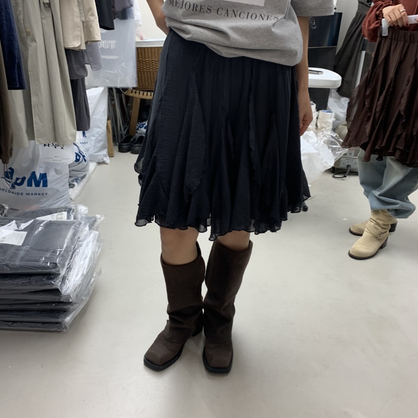 SOLD OUT東大門㊣實拍女裝新款25秋冬真品時尚人氣推薦短裙SOLD OUT短裙圖色2