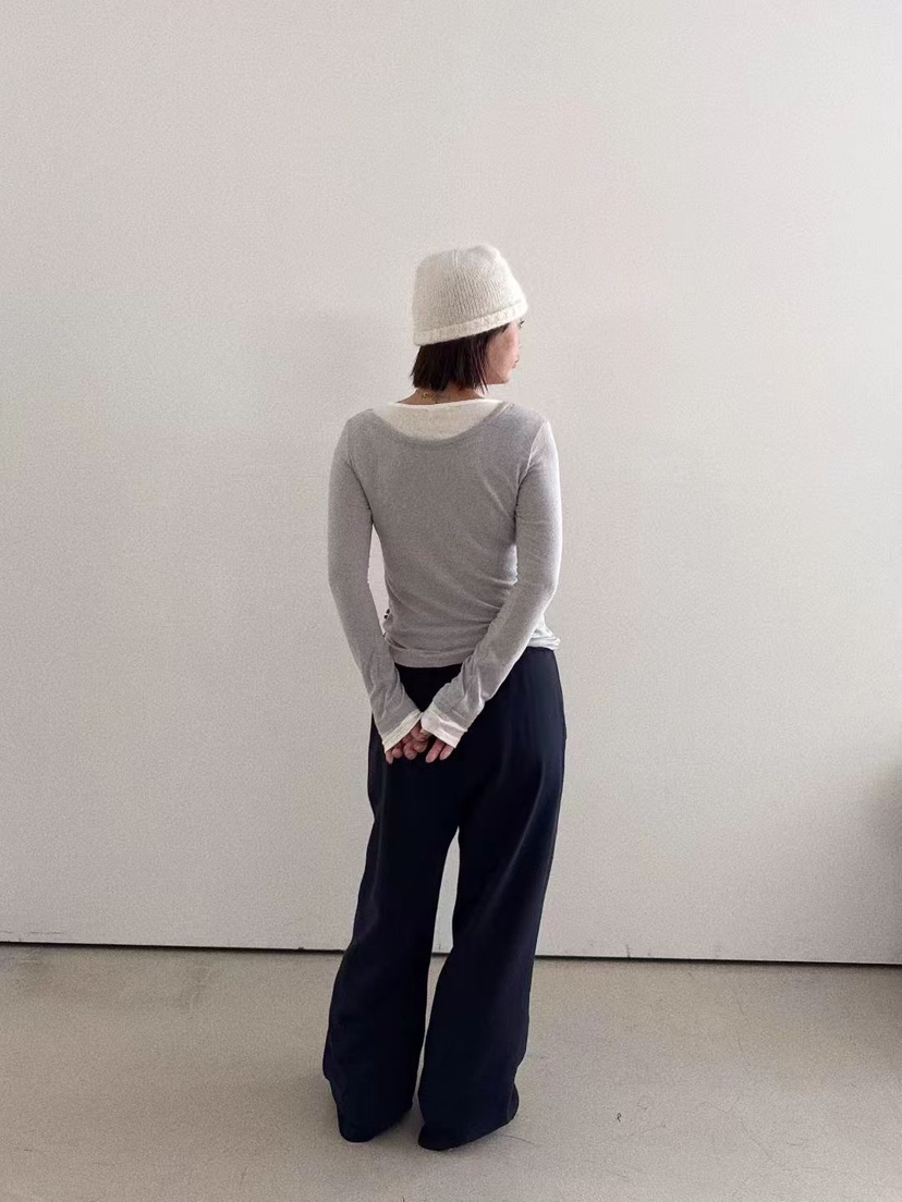 OLI SEOUL韓國代購㊣女裝新品真品職業人氣推薦熱賣長袖T恤OLI SEOUL長袖T恤