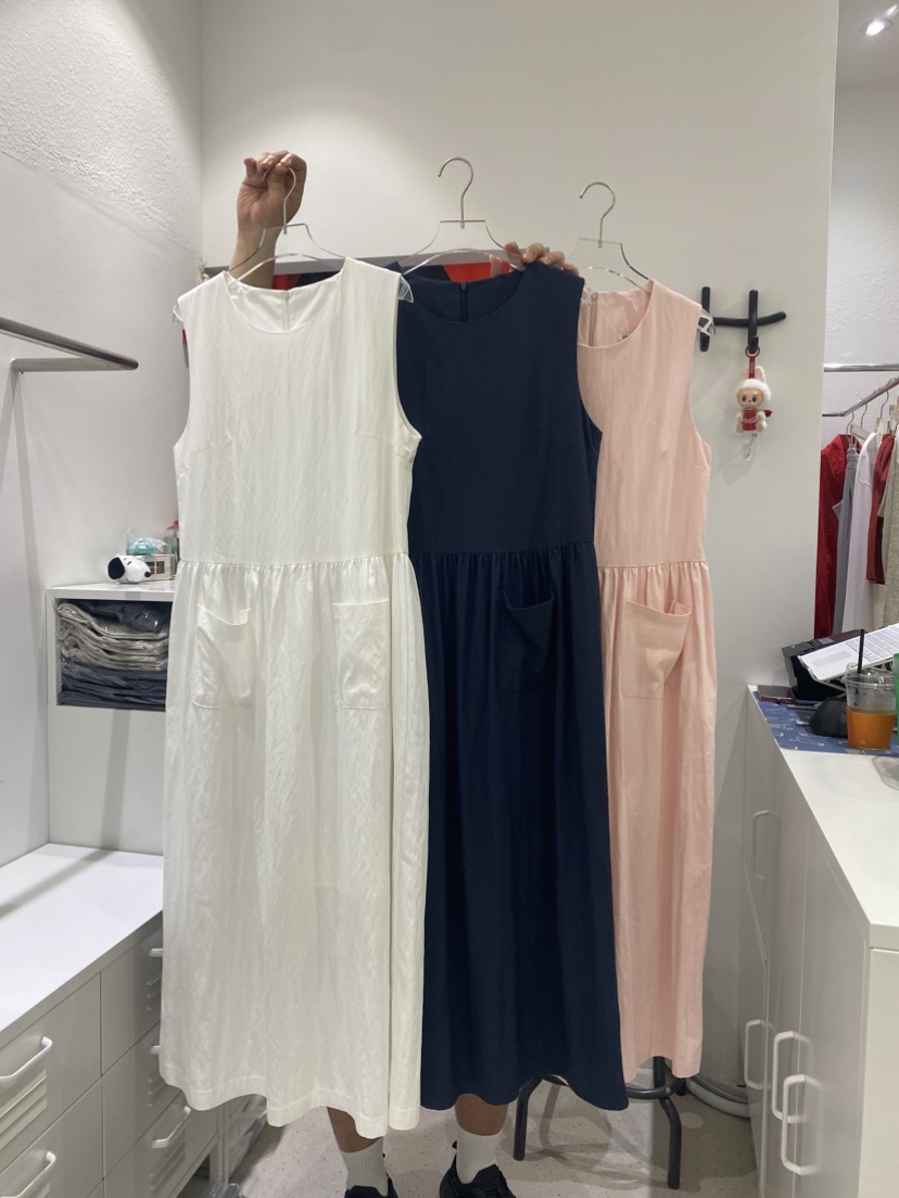 HEUMUTA東大門㊣直郵女士新品真品推薦時尚休閑25秋冬連衣裙口袋HEUMUTA連衣裙