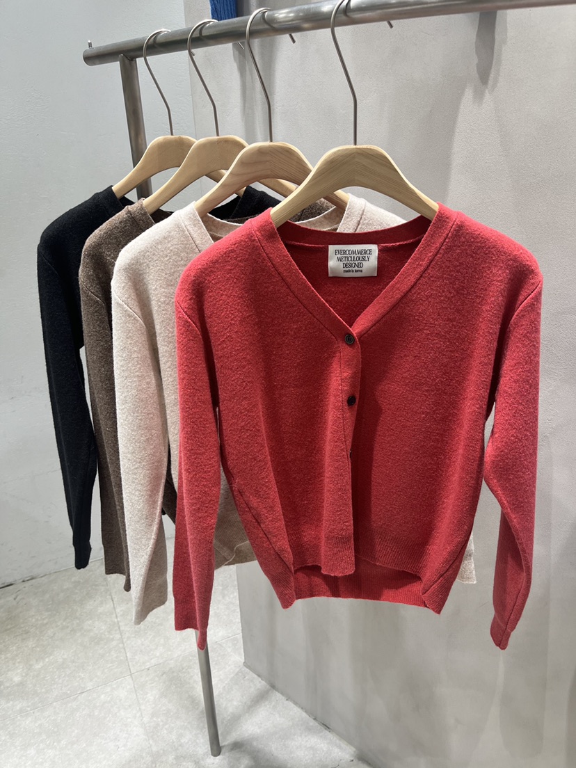 EVERCOMMERCE METICULOUSLY DESIGNED東大門㊣代購女裝新款推薦針織衫羊毛開衫EVERCOMMERCE針織衫