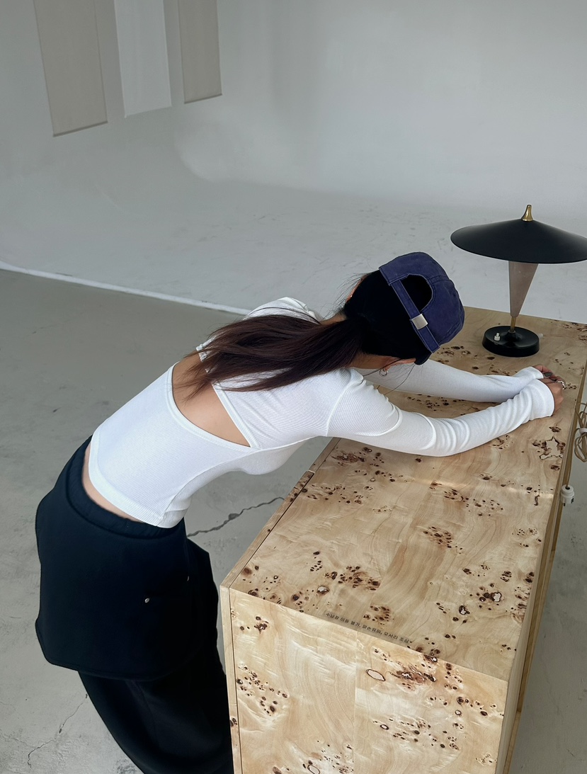 BYRING東大門㊣實拍女士新品人氣真品職業25秋冬推薦長袖T恤BYRING長袖T恤