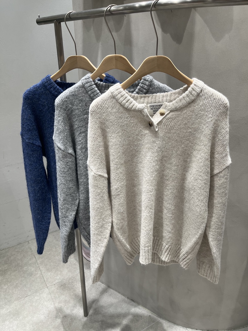 EVERCOMMERCE METICULOUSLY DESIGNED韓國直郵㊣女士新品時尚針織衫EVERCOMMERCE針織衫