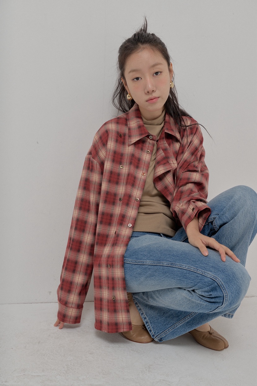 ATHEA韓國代購㊣女裝新款人氣時尚休閑熱賣25秋冬襯衫蕾絲衫ATHEA襯衫/蕾絲衫