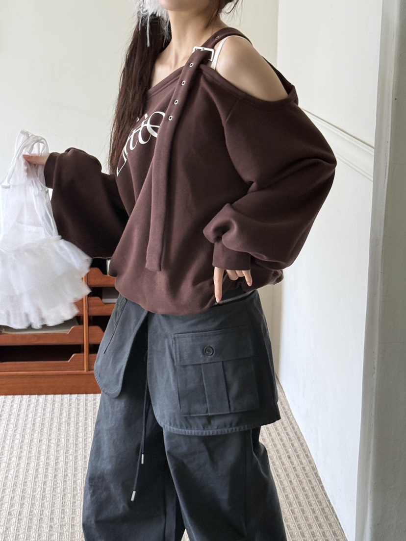 ZITTEN東大門㊣實拍女裝新品休閑推薦真品職業熱賣時尚衛衣ZITTEN衛衣