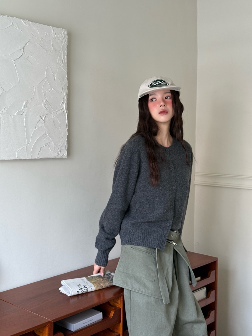 ZITTEN韓國代購㊣女裝新品時尚熱賣人氣25秋冬針織衫開襟衫羊毛ZITTEN針織衫