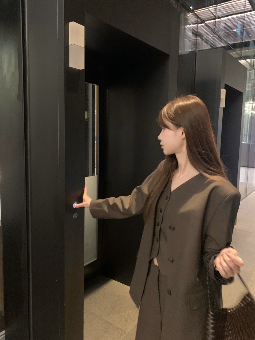 LEGACY韓國代購㊣女裝新品熱賣人氣職業時尚25秋冬夾克不含內搭LEGACY夾克