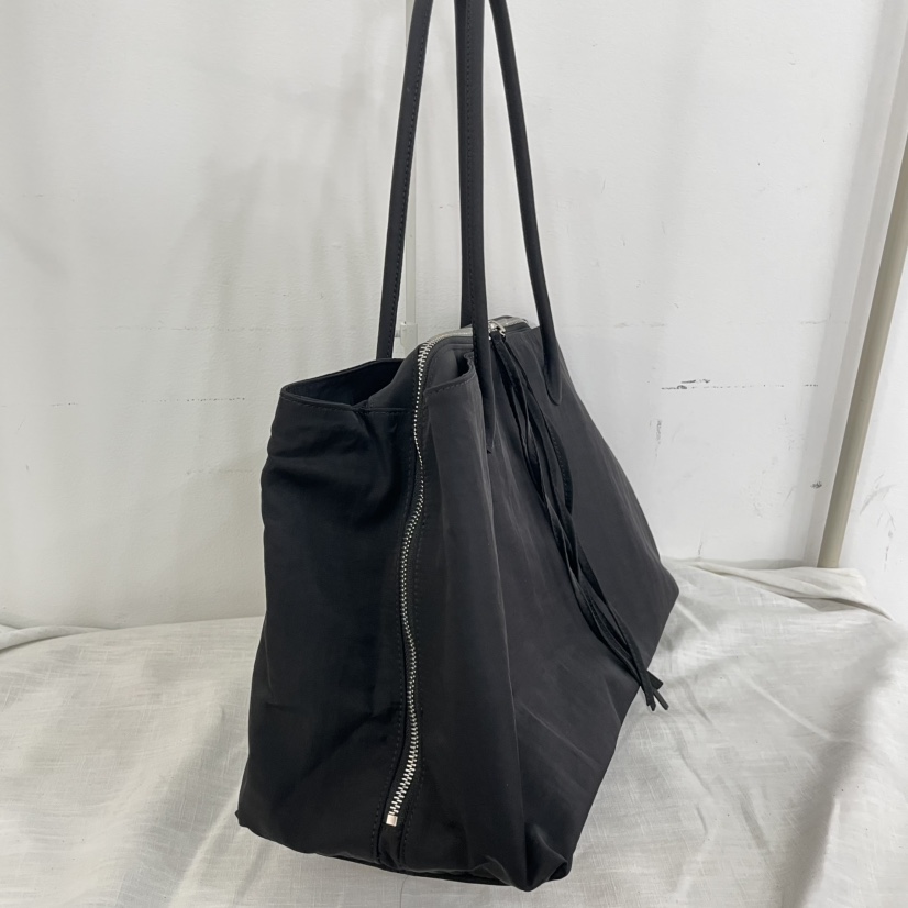 J PLACE東大門㊣實拍女裝新品熱賣25秋冬推薦人氣單肩斜跨包J PLACE單肩/斜跨包