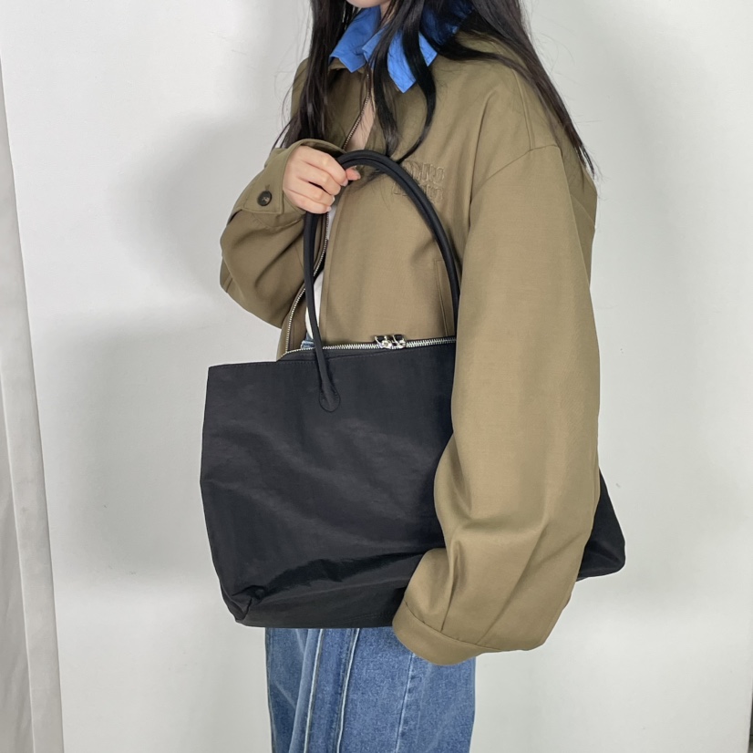 J PLACE東大門㊣實拍女裝新品熱賣25秋冬推薦人氣單肩斜跨包J PLACE單肩/斜跨包