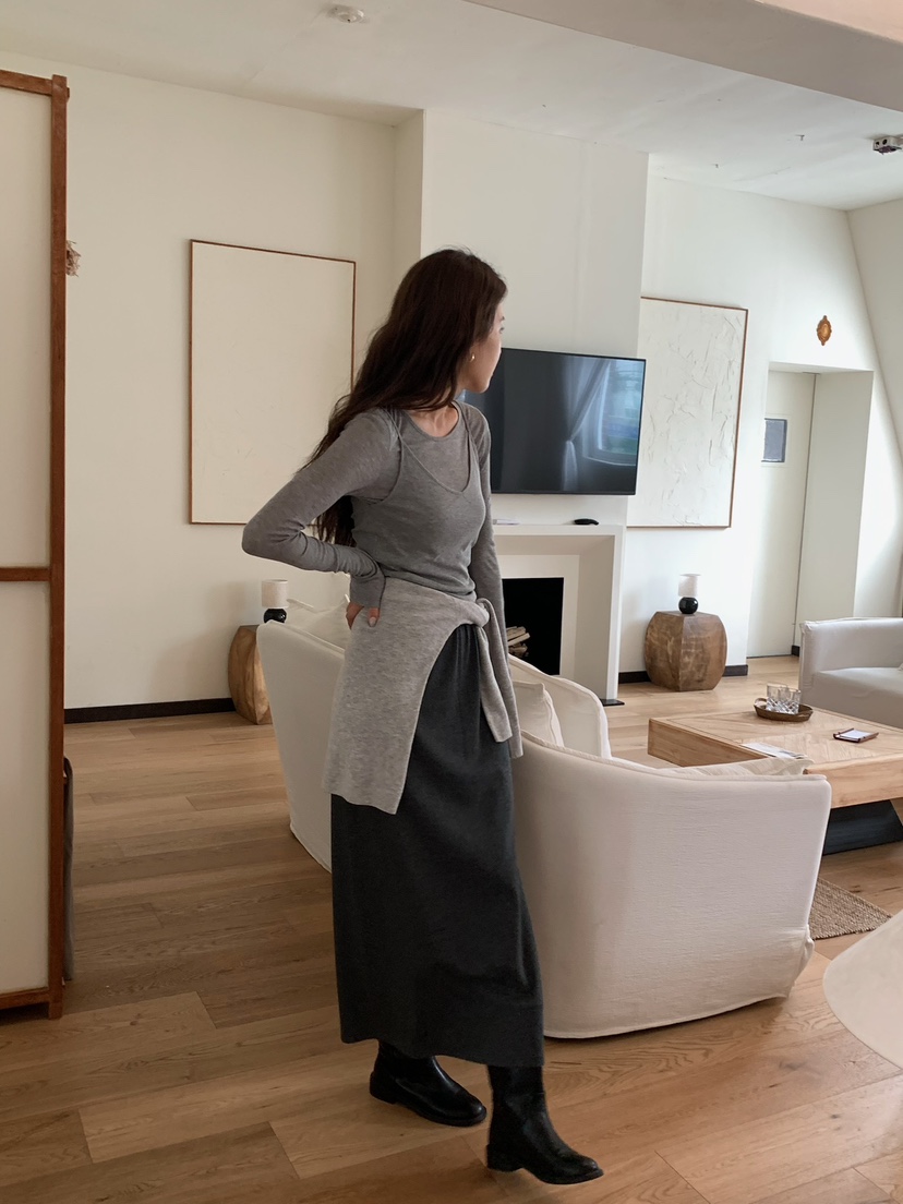 BLEECKER東大門㊣直郵女裝新品休閑25秋冬職業推薦人氣長袖T恤BLEECKER長袖T恤