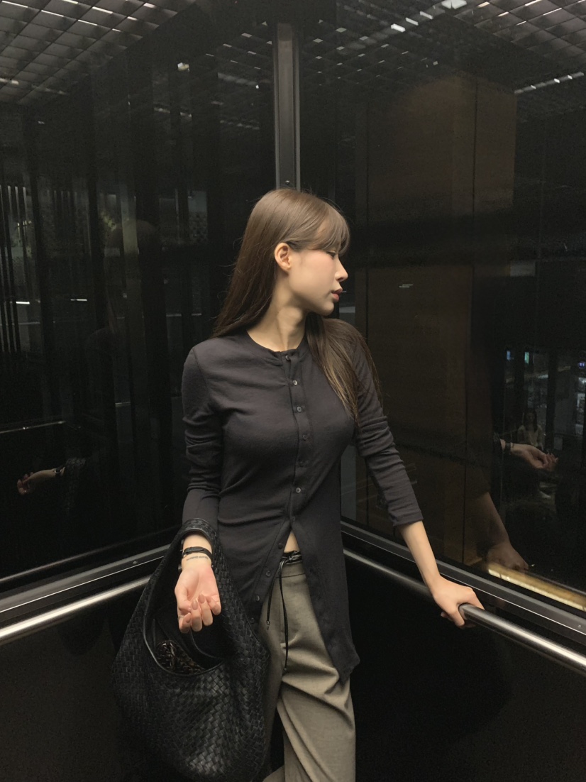 LEGACY東大門㊣直郵女裝新款時尚真品25秋冬長袖T恤開衫紐扣LEGACY長袖T恤