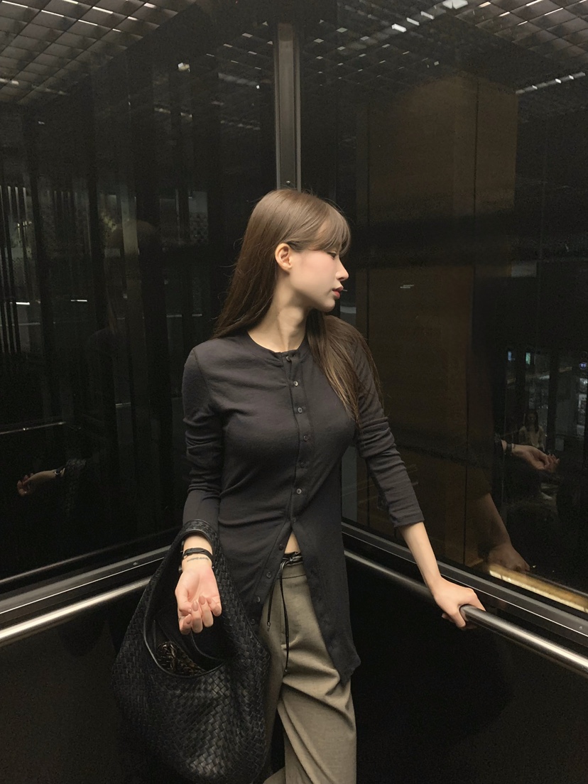 LEGACY東大門㊣直郵女裝新款時尚真品25秋冬長袖T恤開衫紐扣LEGACY長袖T恤