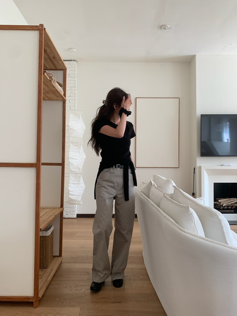 BLEECKER韓國代購㊣女士新品職業25秋冬熱賣人氣時尚牛仔褲BLEECKER牛仔褲