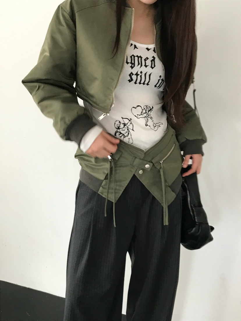 ESCHER東大門㊣直郵女士新品人氣25秋冬熱賣長袖T恤不含飾品ESCHER長袖T恤