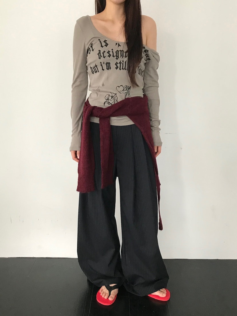 ESCHER東大門㊣直郵女士新品人氣25秋冬熱賣長袖T恤不含飾品ESCHER長袖T恤