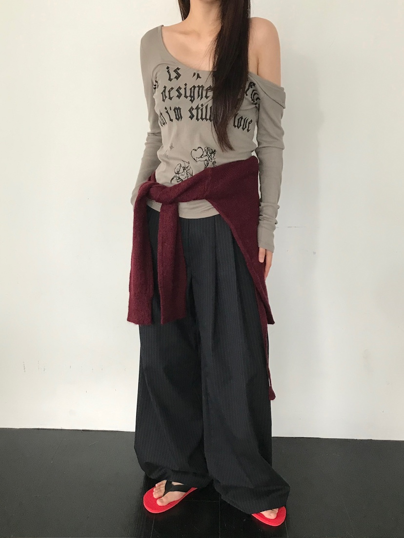 ESCHER東大門㊣直郵女士新品人氣25秋冬熱賣長袖T恤不含飾品ESCHER長袖T恤