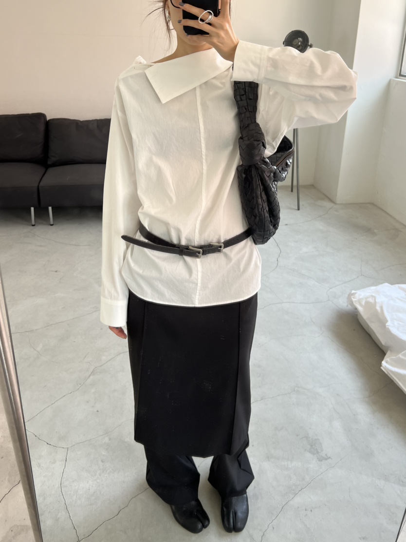 NOVUS韓國代購㊣女士新款職業真品25秋冬熱賣襯衫蕾絲衫紐扣NOVUS襯衫/蕾絲衫