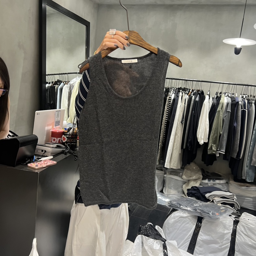 TUG東大門㊣實拍女裝新品職業真品時尚推薦熱賣25秋冬吊帶背心TUG吊帶/背心圖色4