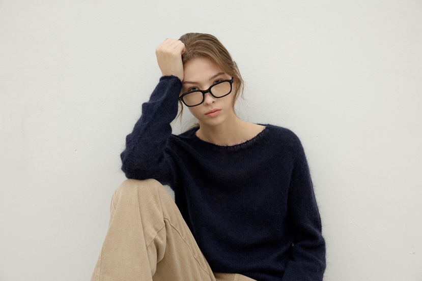 OP PER東大門㊣直郵女裝新款熱賣職業人氣時尚針織衫馬海毛OPPER-simplebeige針織衫