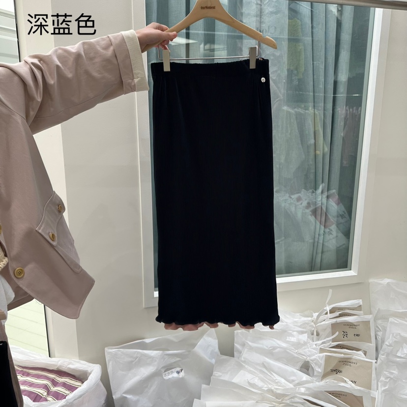 OURMOMENT韓國代購㊣女裝新款休閑推薦時尚長裙兩面可穿褶皺OURMOMENT長裙圖色2