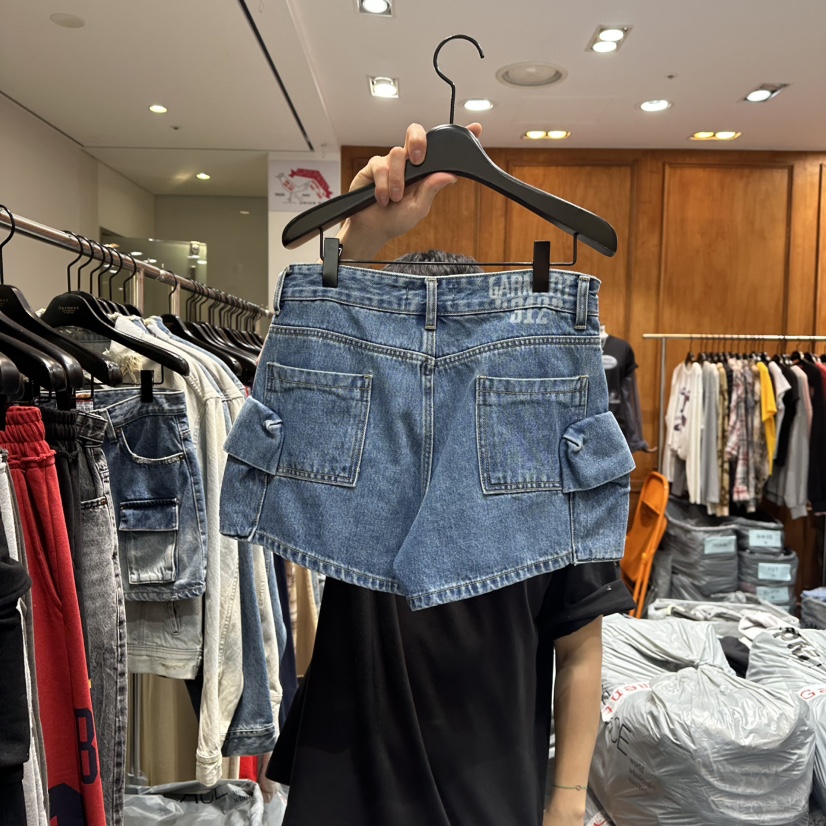 GARMENT-P韓國代購㊣女士新款真品25秋冬人氣熱賣時尚短褲GARMENT短褲