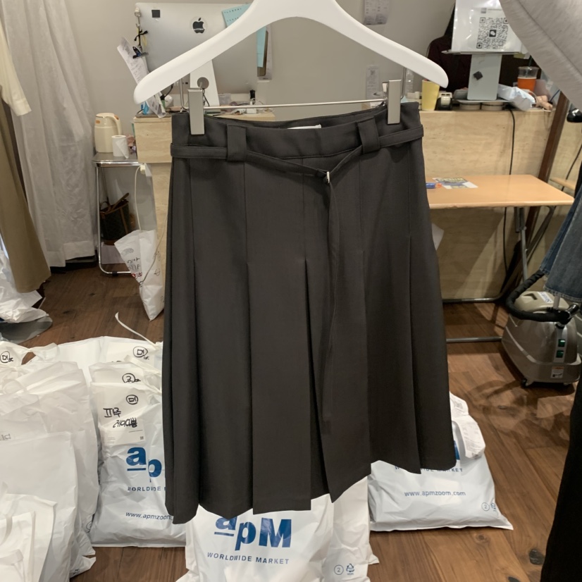 UNDERSTANDING東大門㊣直郵女裝新品休閑職業短裙含腰帶長款UNDERSTANDING短裙圖色2