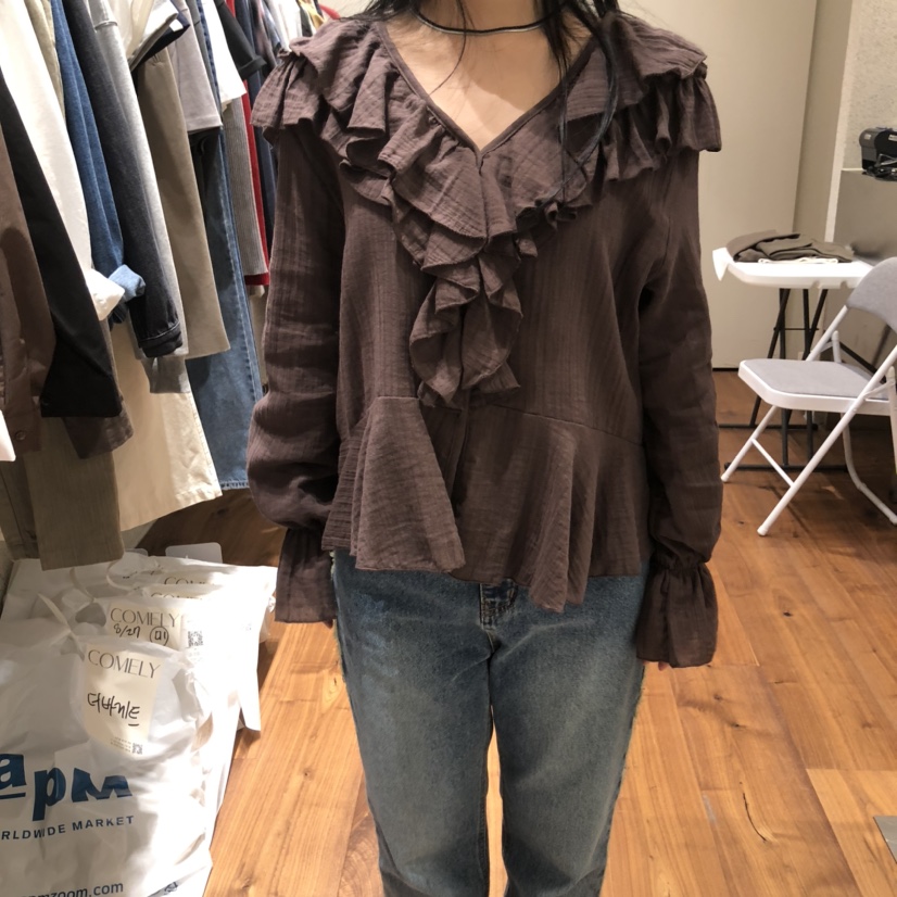 COMELY東大門㊣代購女裝新品人氣推薦25秋冬熱賣襯衫蕾絲衫COMELY襯衫/蕾絲衫圖色2