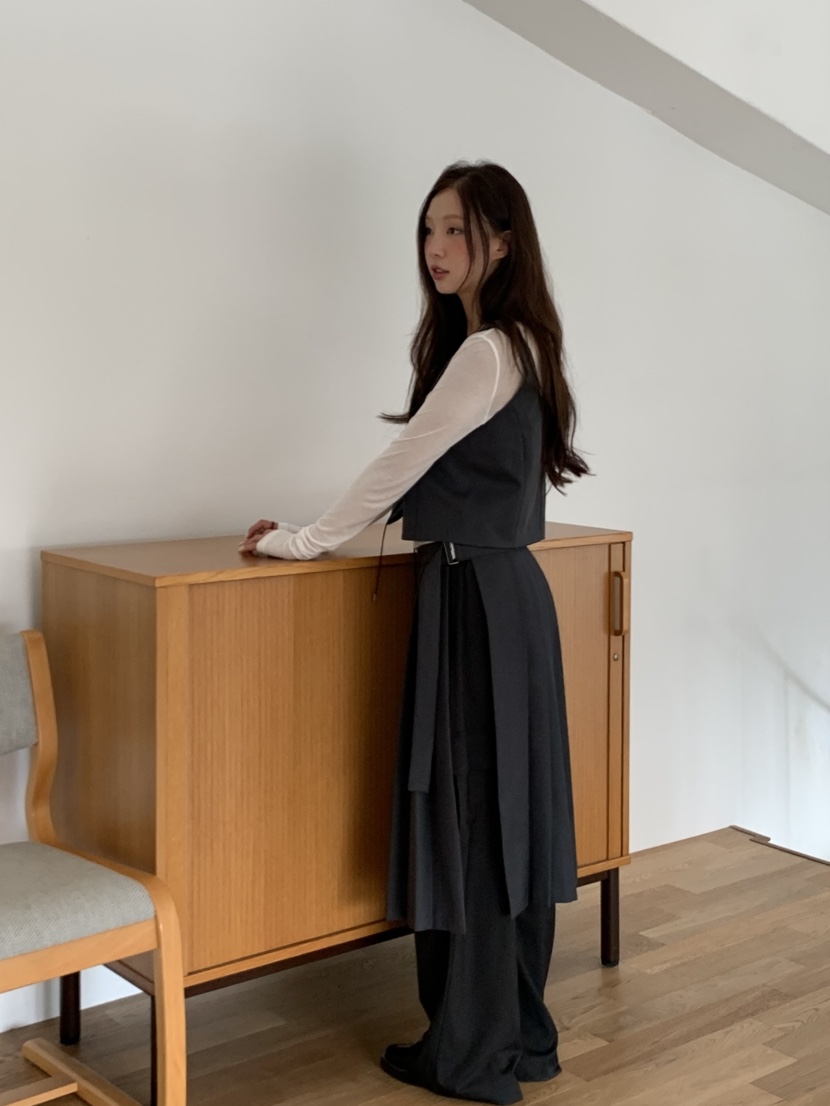 MURMUR東大門㊣代購女裝新款25秋冬推薦熱賣職業時尚吊帶背心MURMUR吊帶/背心