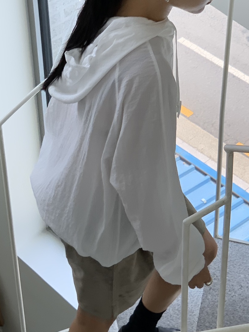 REGULARLY/PLACOR東大門㊣代購女士新款真品襯衫蕾絲衫連帽REGULARLY/PLACOR襯衫/蕾絲衫