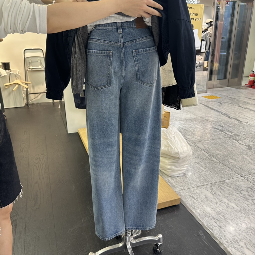 SALT BREAD東大門㊣實拍女裝新款時尚推薦職業25秋冬牛仔褲SALT BREAD牛仔褲