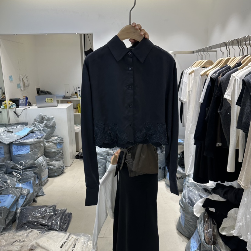 RICH SISTER韓國代購㊣女士新款人氣25秋冬休閑襯衫蕾絲衫RICH SISTER襯衫/蕾絲衫圖色2