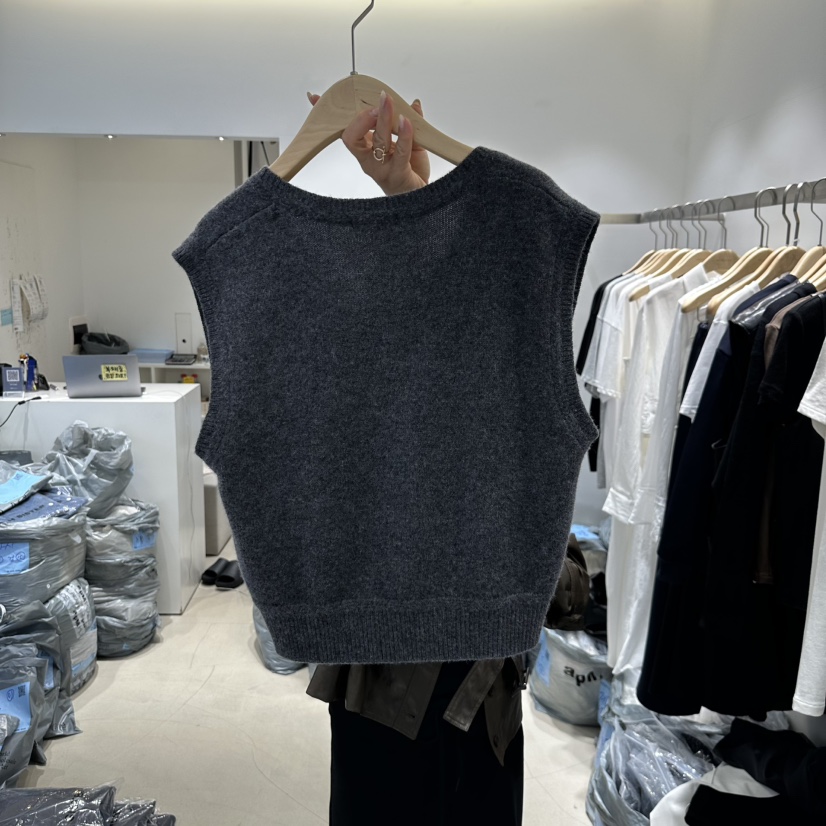 RICH SISTER韓國直郵㊣女士新款25秋冬真品時尚吊帶背心V領RICH SISTER吊帶/背心