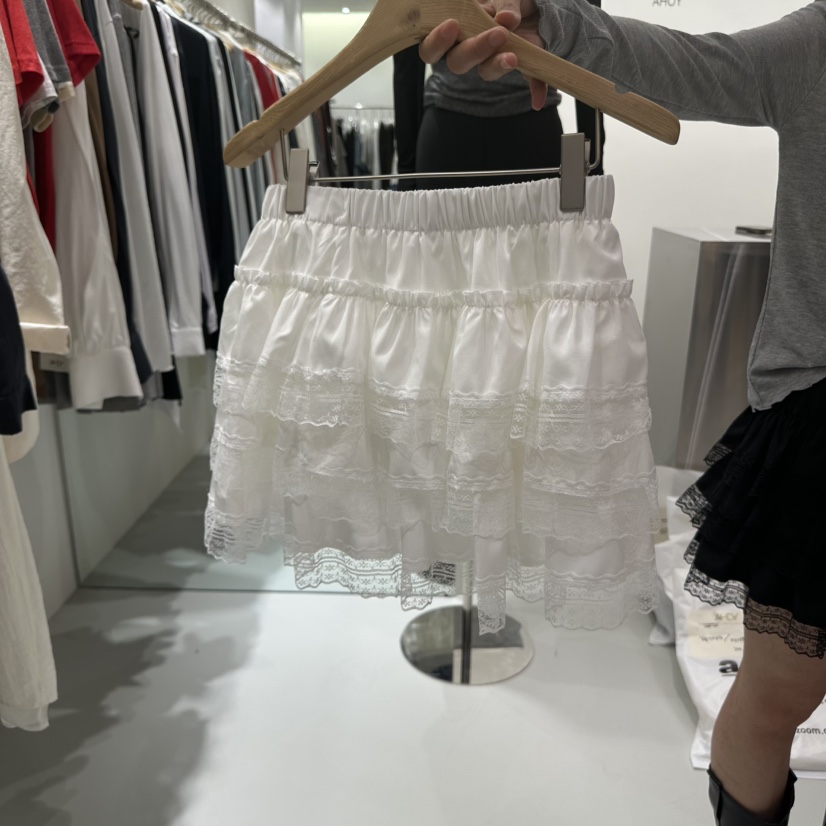 AHOY韓國代購㊣女裝新品時尚職業熱賣真品25秋冬人氣短裙蕾絲AHOY短裙