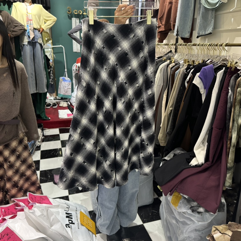 3COLOR東大門㊣實拍女士新款25秋冬長裙復古格紋Three color長裙