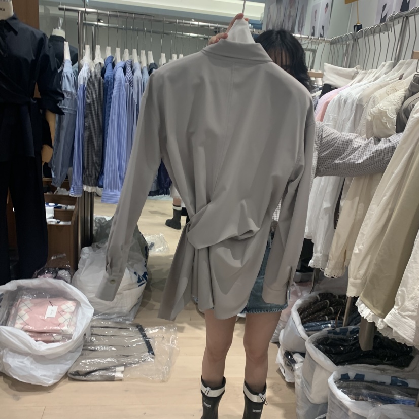 OGI東大門㊣實拍女裝新品熱賣職業真品推薦時尚25秋冬襯衫蕾絲衫FLat OGI襯衫/蕾絲衫