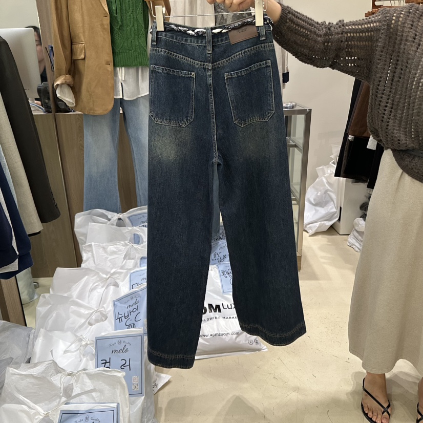 MELO韓國直郵㊣女裝新款人氣時尚推薦職業休閑25秋冬牛仔褲MELO牛仔褲