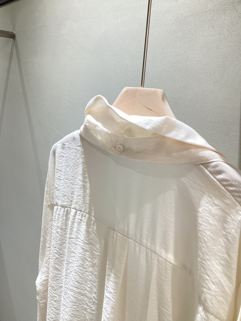NEAR LEAP-P韓國代購㊣女士新款25秋冬職業真品襯衫蕾絲衫NEAR LEAP襯衫/蕾絲衫