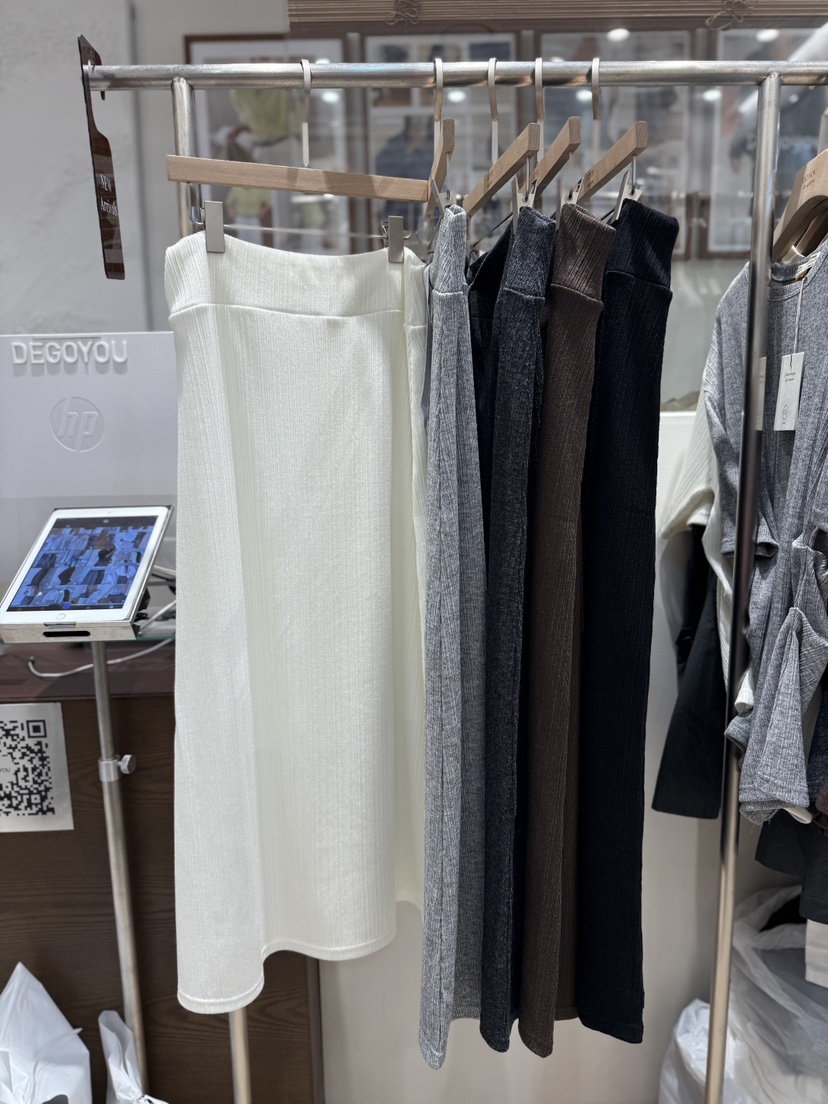 DE GO YOU東大門㊣實拍女裝新品職業時尚推薦熱賣25秋冬套裝DE GO YOU套裝