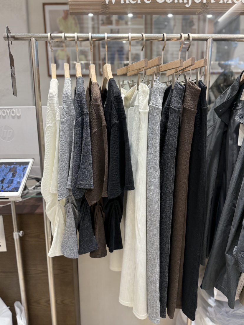 DE GO YOU東大門㊣實拍女裝新品職業時尚推薦熱賣25秋冬套裝DE GO YOU套裝
